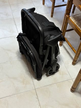Silla de paseo Easywalker negra