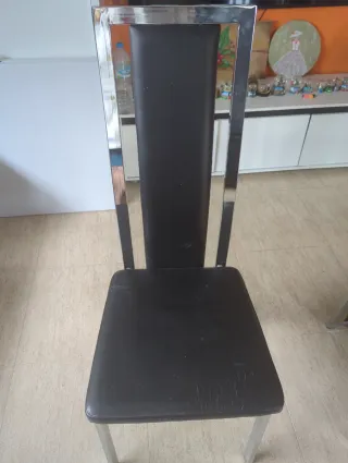 Seis sillas de comedor modernas