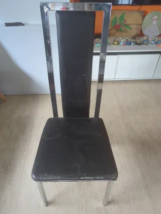 Seis sillas de comedor modernas