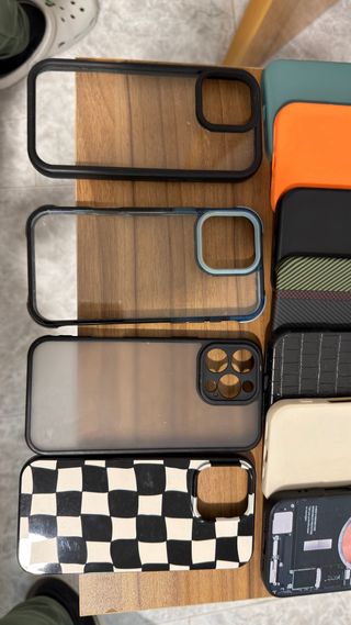 11 fundas para iPhone 16 pro Max,