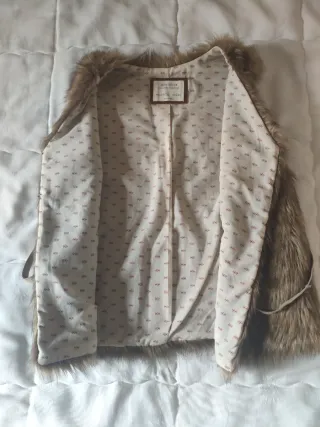 Chaleco Zara Kids pelo marrón Talla 9/10