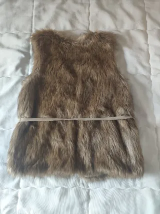 Chaleco Zara Kids pelo marrón Talla 9/10
