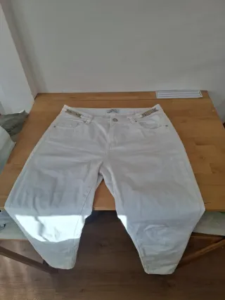 Negociable Pantalón jean Morgan Blanco Talla 42