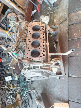 Motor Nissan Patrol 428 sin culata