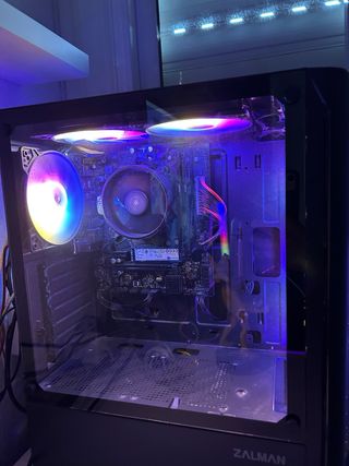 PC Gamer Zalman con RGB