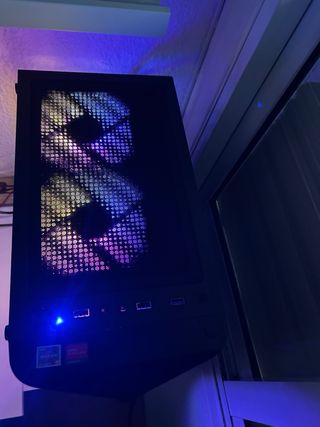 PC Gamer Zalman con RGB