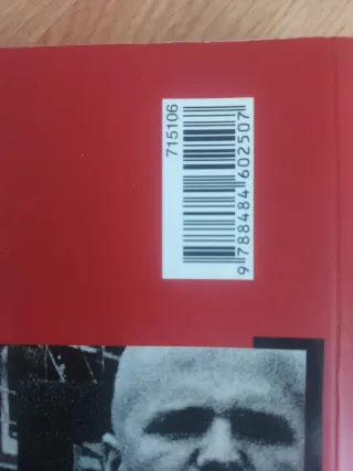 Diario de un skin: un topo en el movimiento neo...