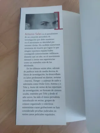 Diario de un skin: un topo en el movimiento neo...