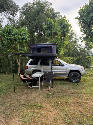 Jeep Grand Cherokee  2004