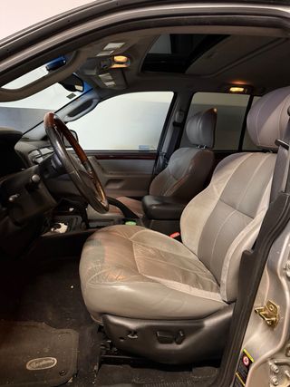 Jeep Grand Cherokee  2004