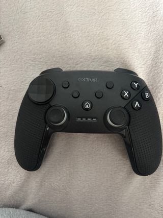 Mando GXTrust para consola