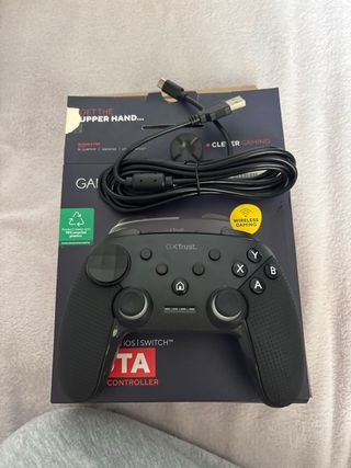Mando GXTrust para consola