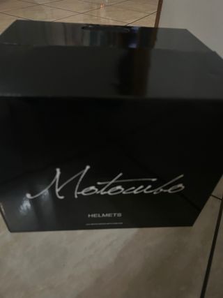 Casco Motocubo con visiera e occhiali