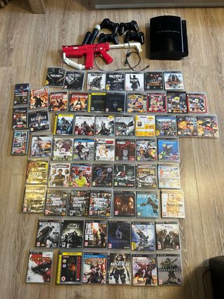 Consola PlayStation 3 + Accesorios y 58 Juegos.