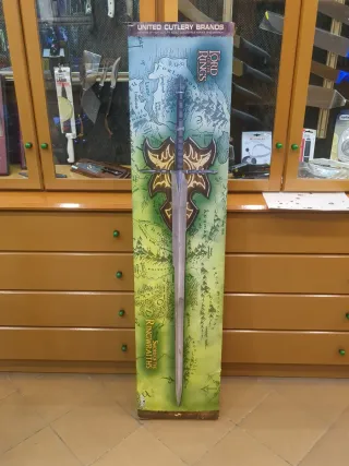 Espada Nazgul Oficial United Cutlery