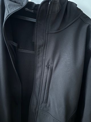 Chaqueta Zara Negra con Capucha