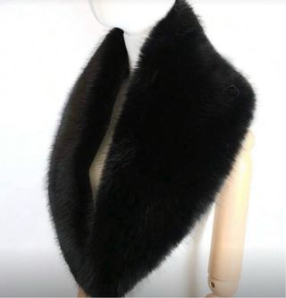 ¡Oferta! Precioso Chal/Adorno de cuello negro