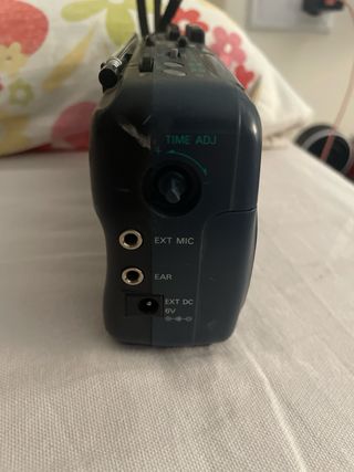 Radio Cassette Sanyo con Reloj y Temporizador