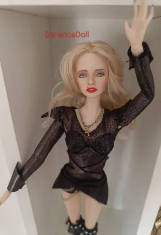 Barbie Ooak Madonna