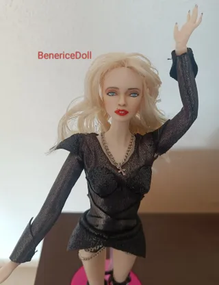 Barbie Ooak Madonna