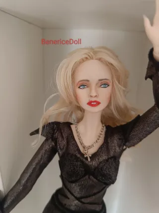 Barbie Ooak Madonna