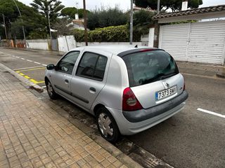 Renault Clio 2001