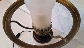 Lámpara de mesa quinqué vintage