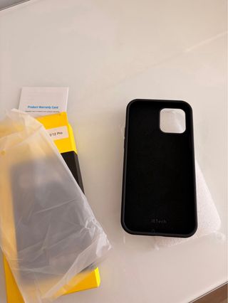 Funda JETech iPhone 12/12 Pro Negra silicona
