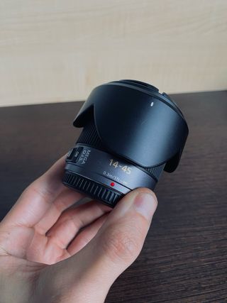 OBJETIVO LUMIX 14-45mm // CON PARASOL ORIGINAL
