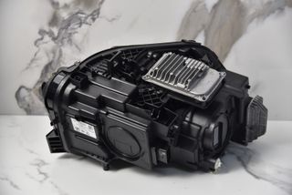 Faro Derecho Mercedes GLB X247 2019-2025