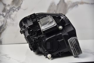 Faro Derecho Mercedes GLB X247 2019-2025