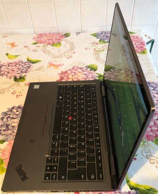 Lenovo X1 Yoga i7 8a Touch 2K – Notebook/Tablet