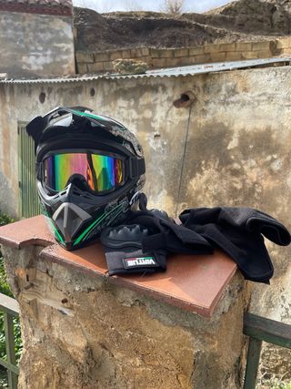 Casco Motocross Negro Diseño Tribal Verde