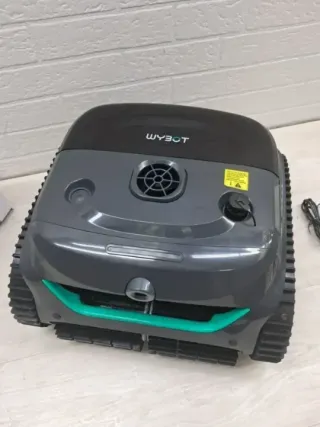 Robot piscina WYBOT C2 Vision AI