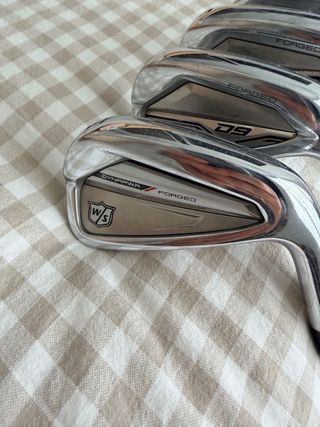 Hierros Wilson D9 Forged (5-PW) Regular