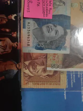 Lote 2 Billetes Colombia 1 Perú