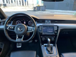 Volkswagen Passat Variant RLine