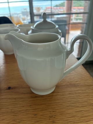 Beautiful Rosenthal Classic “Pearl China” coffee s