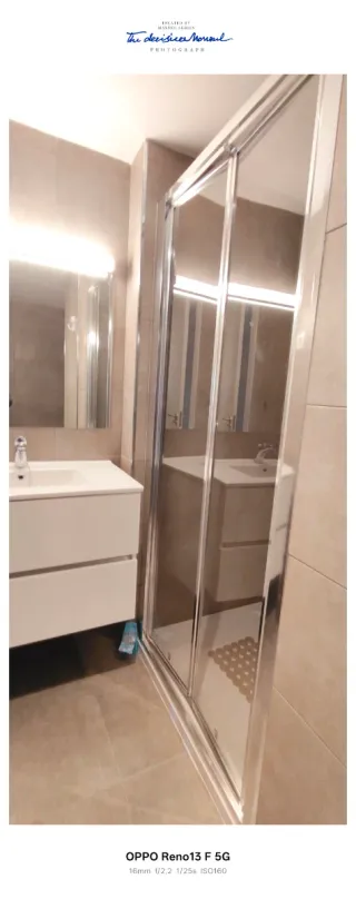 Alquiler habitación con baño.