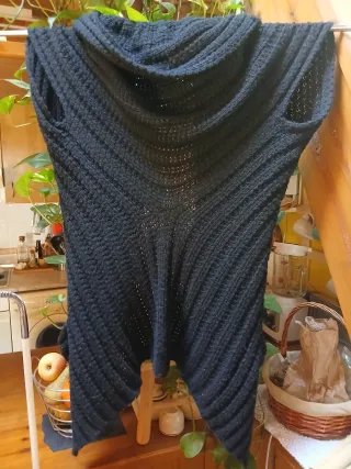 Chaleco-Capa Lana Negro Talla 42