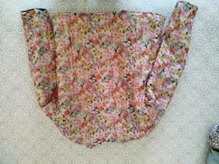 Cazadora reversible verde y floral