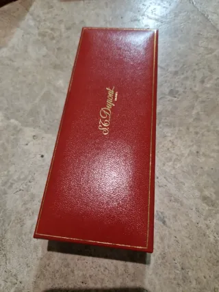 Bolígrafo S.T. Dupont Negro y Dorado