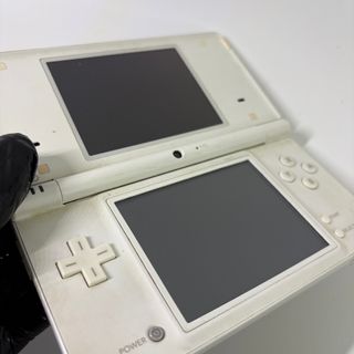 Nintendo DSi Bianco con accessori