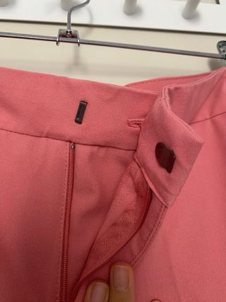 Traje ZARA rosa chicle