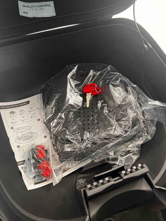 Baúl Shad SH29 Negro - miniatura 7