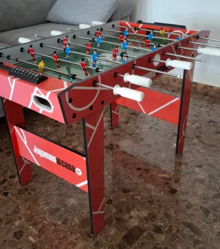 Futbolín de madera