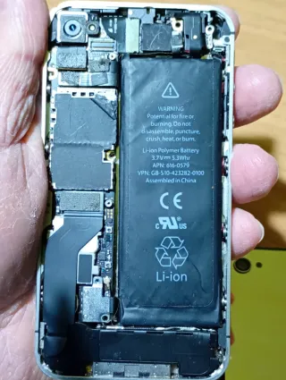 SMARTPHONE APPLE IPHONE 4S DANNEGGIATO