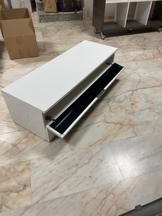 Mueble TV moderno blanco y gris