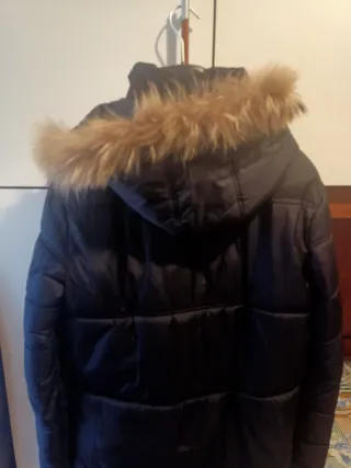 Piumino uomo invernale nero con cappuccio