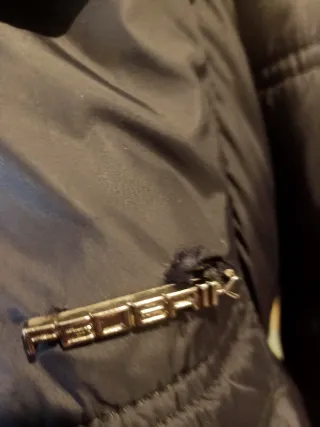 Piumino uomo invernale nero con cappuccio